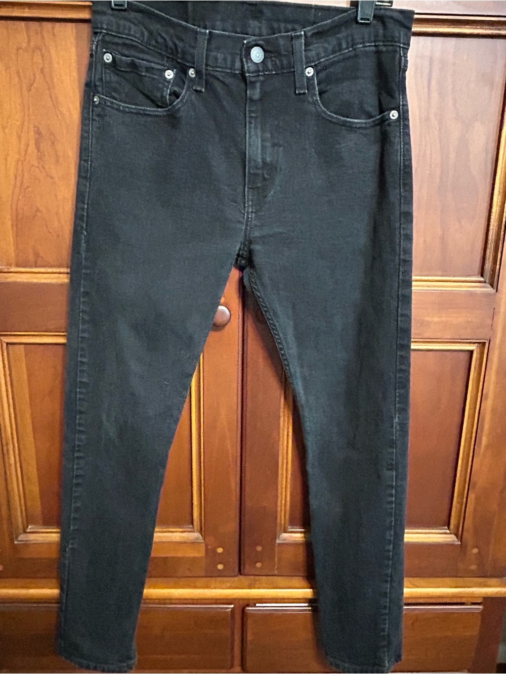 Levi's Men's 512 Skinny Jeans in Black
Size 31 / 30